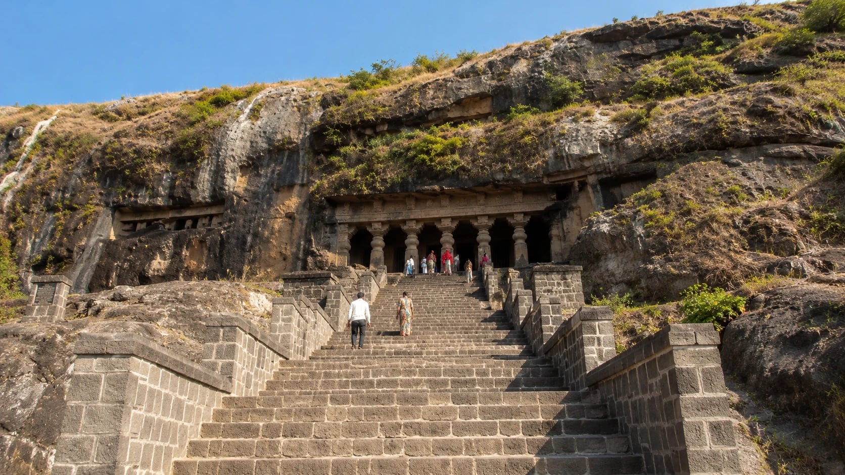 Girijatmaj (Lenyadri)