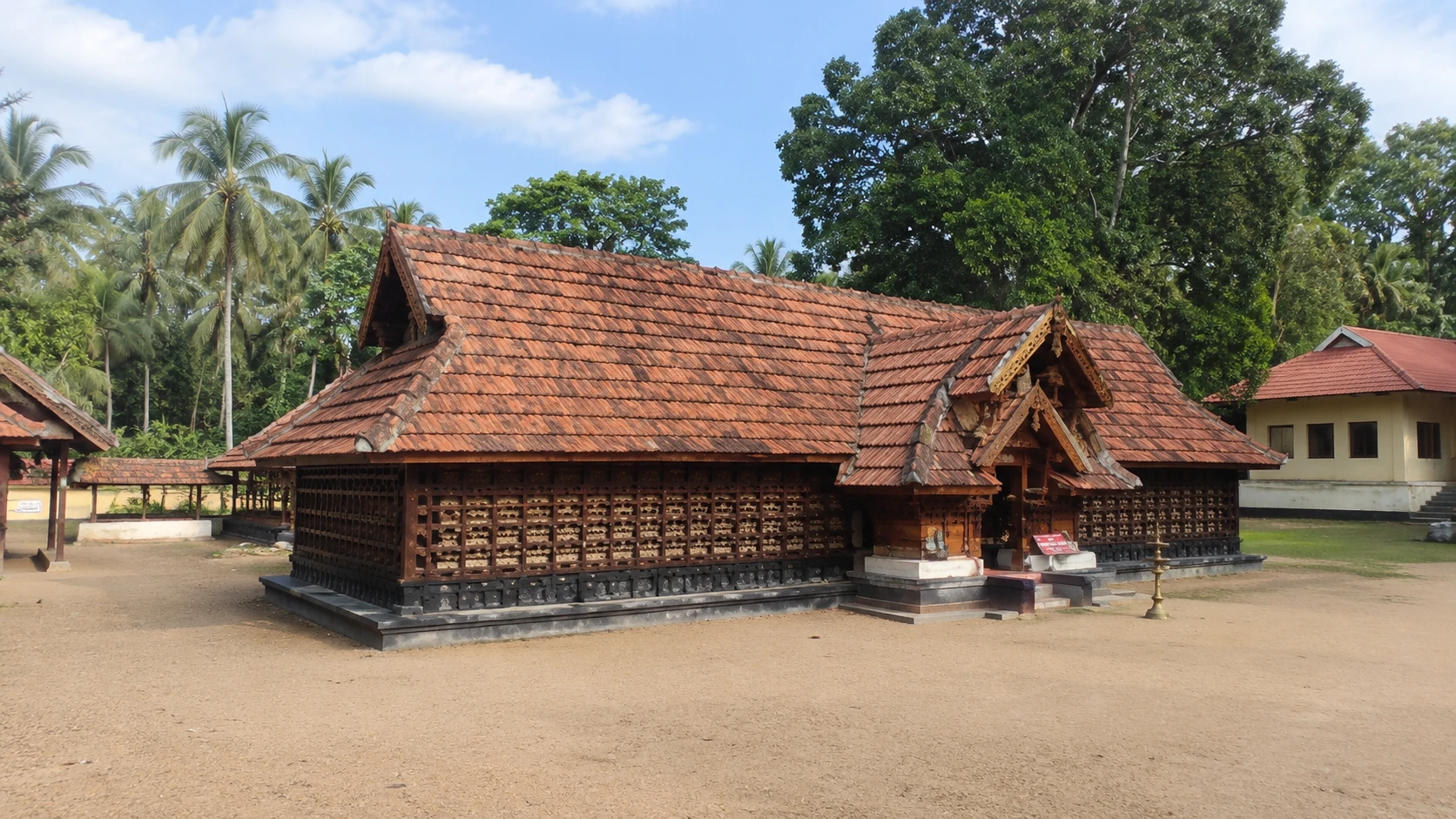 Aryankavu Sastha — image 2