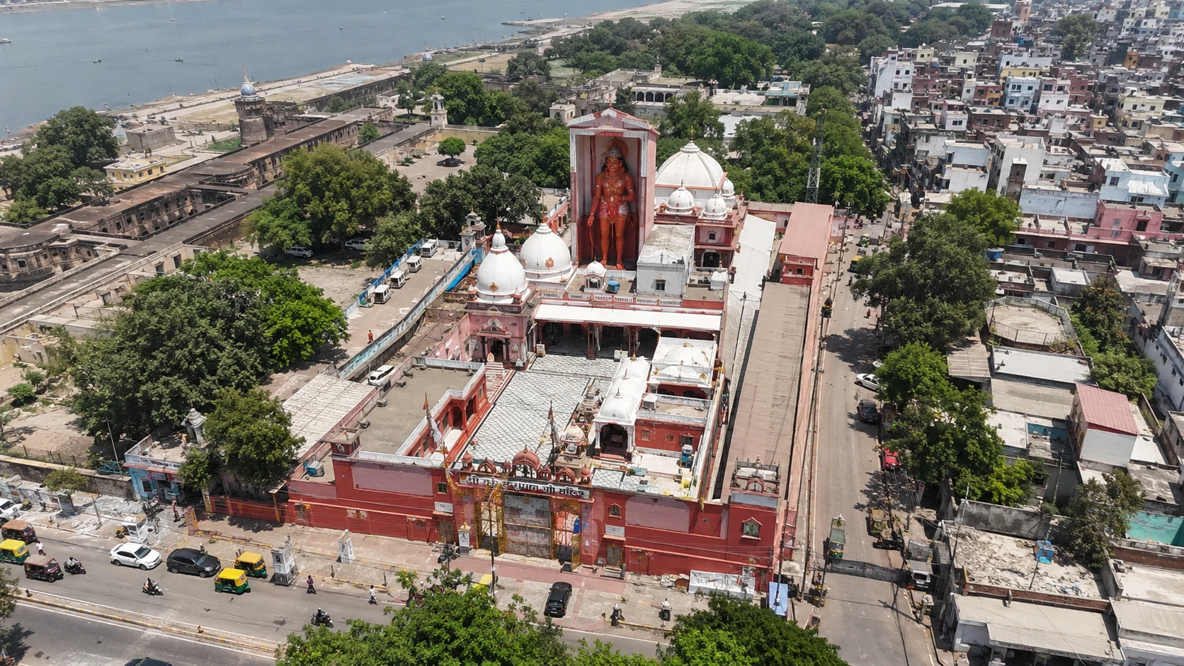 Bade Hanuman Ji (Prayagraj) — image 3